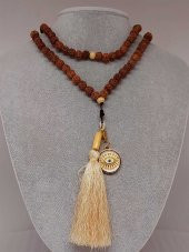 Rudraksha Tohumlu Krem Püsküllü Göz Aparatlı 108lik Tibet Stili El Yapımı Mala Kolye thumbnail 2