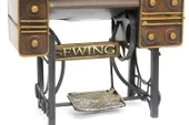 Dekoratif Metal Dikiş Makinesi Biblo Masaüstü Hediyelik thumbnail 4