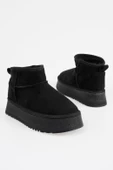 Kadın Bot Bilek Boyu Kısa Kalın Tabanlı İçi Kürklü thumbnail 5
