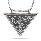 925 Ayar Gümüş Üçgen İçi Açılabilen Tuğra Muskalık Gümüş Kolye thumbnail 1