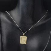 Kare Altın Plakalı 14 Ayar E Harf Kolye Ucu thumbnail 3