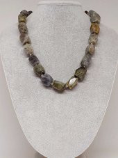 Labradorit Taşı Şekilli Kolye (39815) thumbnail 1