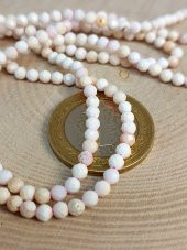 Beyaz Opal Taşı YARIM Dizi 3mm (17cm uzunluğundadır) thumbnail 1