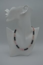 STONEAGE PEMBE KUVARS VE HEMATİT TAŞLI ŞİFA KOLYESİ thumbnail 1