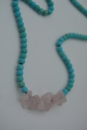 STONEAGE JEWELLERY Pembe Kuvars ve Turkuaz Taşlı Metalsiz Kolye thumbnail 1