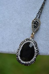 STONEAGE El Yapımı Siyah Taşlı Bayan Kolye thumbnail 3