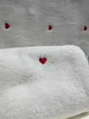 Hobby Lubow Love Beyaz Kırmızı Nakışlı 70x140 6'lı Havlu Seti thumbnail 2