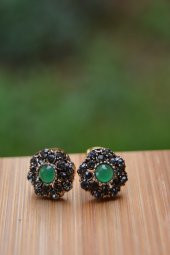 STONEAGE Otantik Yeşil Zümrüt Bayan Çivili Küpe thumbnail 2