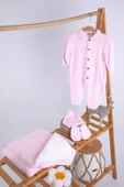 Babyhola Kız Erkek Bebek Yenidoğan 0-3 ay Battaniye Tulum Şapka Patik Triko 4'lü Hastane Çıkışı Set Hediyelik 2678 - 1