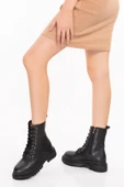 Artı-Artı034-2244 Kadın Kalın Hafif Tabanlı Taşlı Siyah Postal Bot thumbnail 3