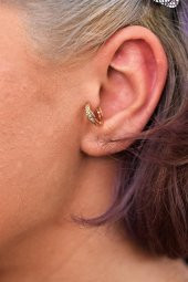 GOLD DESEN DETAY ZİRKON TAŞ ÇELİK PİERCİNG TRAGUS HELİX KIKIRDAK KÜPESİ-0VP170 - 5