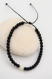 STONEAGE İnci ve Oniks Taşlı Metalsiz Antialerjik Bileklik thumbnail 1