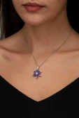 Kamelya Serisi Mor Ametist Taşlı Kar Tanesi Kolye 925 Ayar Gümüş Zincirli Kolye thumbnail 5