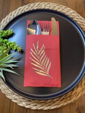 Gümüş Yaldızlı Kırmızı Yaprak Cepli Aır Touch Peçete 12 lı 40x40 thumbnail 1