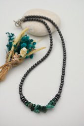 STONEAGE Gerçek Afrika Turkuazı ve Hematit Taşlı T Kilit Şifa Kolyesi thumbnail 1