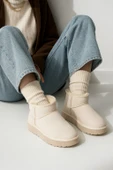 Muggo HUG Garantili Kadın Kalın Taban İçi Tüylü Günlük Mini Yarım Bot thumbnail 1