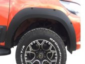TOYOTA HILUX REVO 2015-2019  ÇAMURLUK KAPLAMA -DODİK TAKIMI - 1