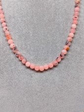 Pembe Siyah Alacalı Opal Taşı Kolye 6mm (Sabit Klipsli) thumbnail 2