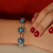 925 Ayar Gümüş Çiçek Modeli Firuze Taşlı Telkari Bileklik thumbnail 1