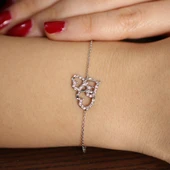 925 Ayar Gümüş Kalemli Üç Kalp Modeli Zincir Bileklik, Beyaz - Beyaz Taş thumbnail 5