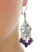 925 Ayar Gümüş Baklava Desenli Ametist Taşlı Küpe thumbnail 1