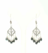 925 Ayar Gümüş Baklava Modeli Siyah İnci Taşlı Küpe thumbnail 2