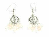 925 Ayar Gümüş Baklava Modeli İnci Taşlı Küpe thumbnail 3