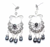 925 Ayar Gümüş Yelpaze Desenli Siyah İnci Taşlı Çivi Telkari Küpe thumbnail 2