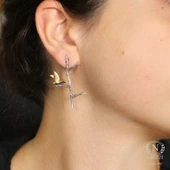 925 Ayar Gümüş Aşk ve Barış Güvercini Çivi Küpe thumbnail 1