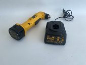 Dewalt DW955 Dik Açılı Köşe Matkap ve Şarj Aleti Set 2.El - 6