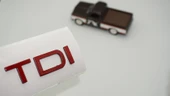 DK Tuning Audi TDi Yeni Nesil Bagaj Kırmızı ABS Yazı Logo Amblem thumbnail 1