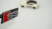 DK Tuning S3 Gri Kırmızı Ön Panjur Logo Arma Audi İle Uyumlu - 1