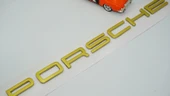 DK Tuning Porsche Bagaj Gold Sarı Renk Yazı Logo Arma thumbnail 2