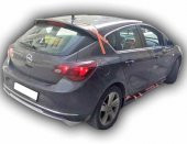 Opel Astra J Spoiler Çıtası Pianoblack 2010 Sonrası - 2