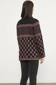 Dik Yaka Desenli Düğmeli Triko Hırka - Siyah thumbnail 6