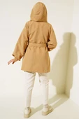 Kapşonlu Çıt Çıt Kısa Trenç Camel thumbnail 3