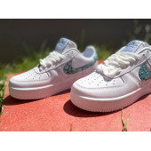 Nike Air Force 1 '07 ESS Paisley Sneakers - 9