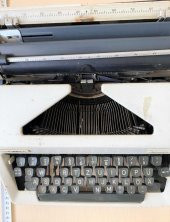 VİNTAGE OLYMPİA MARKA MADE İN WEST GERMANY DAKTİLO - 3