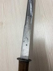 87 CM EL YAPIMI İŞLMELİ KILIÇ AHŞAP SAPLI VE AHŞAP KILIFLI KILIÇ - 3