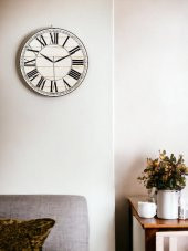 Galaxy Exclucive Bombeli Cam Serisi Mermer Desenli Roma Rakamlı Sessiz Akar Duvar Saati 30 cm thumbnail 3