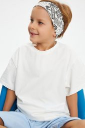 Beyaz Desenli-Beyaz Erkek Çocuk %100 Pamuklu Penye Oversize Beyaz T-Shirt Yumuşak Bandana 2'Lİ TAKIM  Trend Seri 4 - 1
