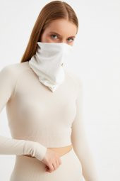 Beyaz Kadın 4 fonksiyonlu Koruyucu, Pamuklu, Esnek, Terletmez, Bandana, Boyunluk, Buff, Maske - 3