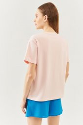 Pudra Oversize Rahat %100 Pamuklu Penye Bisiklet Yaka Kısa Kol Basic T-Shirt - 5