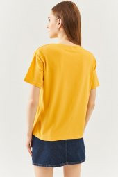 Hardal Oversize Rahat %100 Pamuklu Penye Bisiklet Yaka Kısa Kol Basic T-Shirt - 5