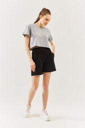 Gri Oversize Rahat %100 Pamuklu Penye Bisiklet Yaka Kısa Kol Basic Crop T-Shirt - 4