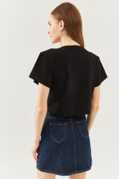 Siyah Oversize Rahat %100 Pamuklu Penye Bisiklet Yaka Kısa Kol Basic Crop T-Shirt - 5