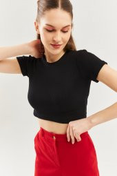 Siyah Kısa Kol Bisiklet Yaka Vücuda oturan %100 Pamuklu Kaşkorse Esnek Crop Bluz - 4