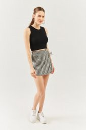Siyah Sıfır Kol Bisiklet Yaka Vucuda oturan %100 Pamuklu Kaşkorse Esnek Crop Bluz - 7
