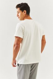 Beyaz Oversize Rahat %100 Pamuklu Penye Bisiklet Yaka Kısa Kol Basic T-Shirt  Classic Collection - 7