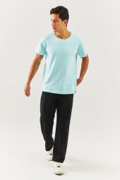 Buz Mavisi Oversize Rahat %100 Pamuklu Penye Bisiklet Yaka Kısa Kol Basic T-Shirt Trendy Collection - 3